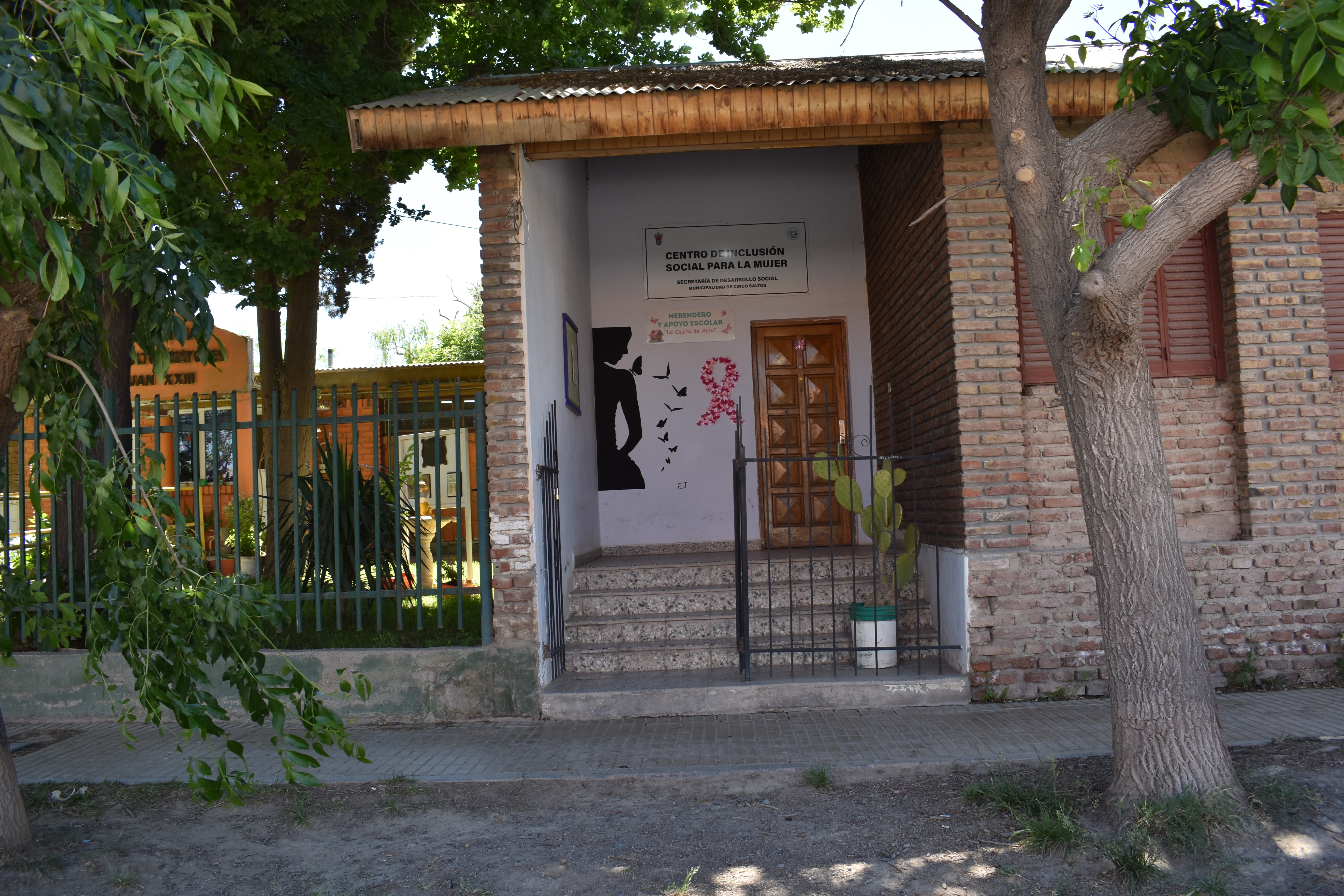 Centro de Inclusión Social para la Mujer - Foto 2